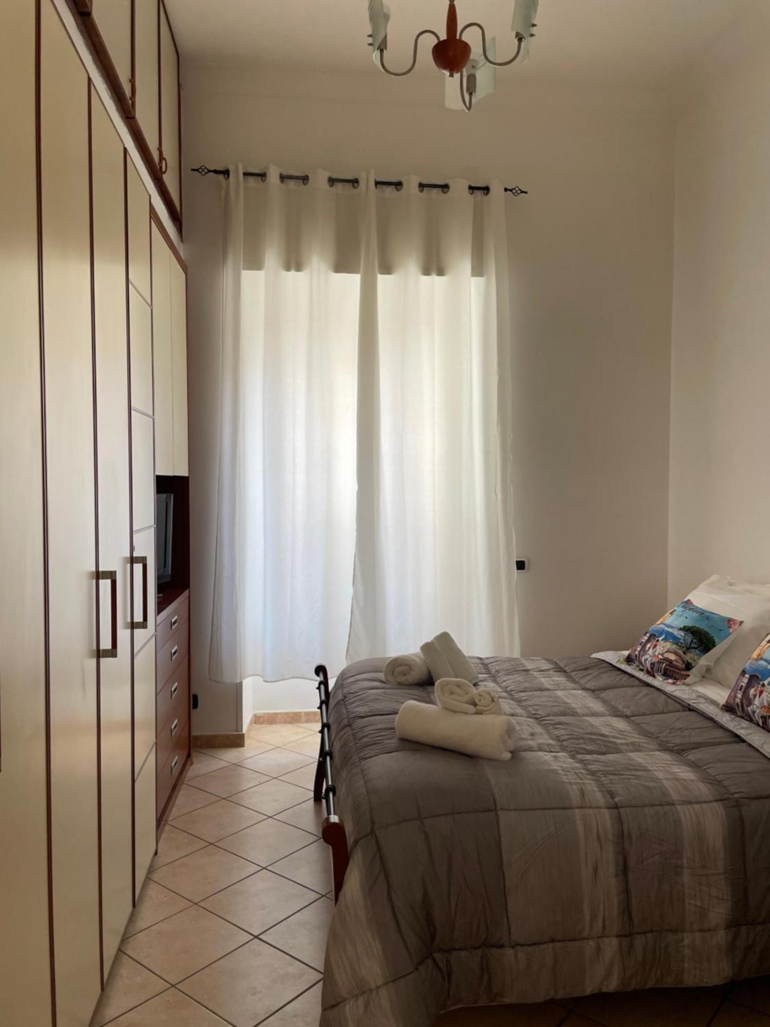Caseia Napels Buitenkant foto